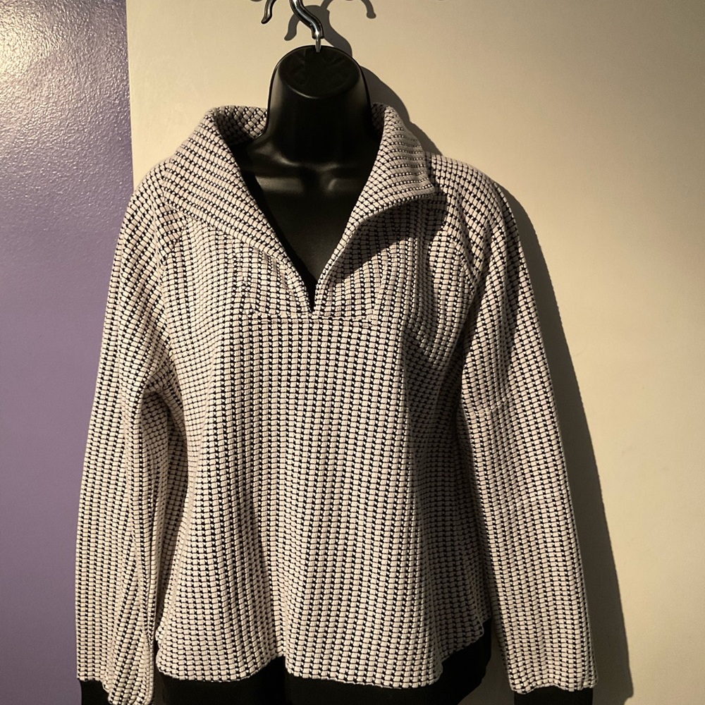 Doe & Rae Houndstooth Knit Pullover Size Large